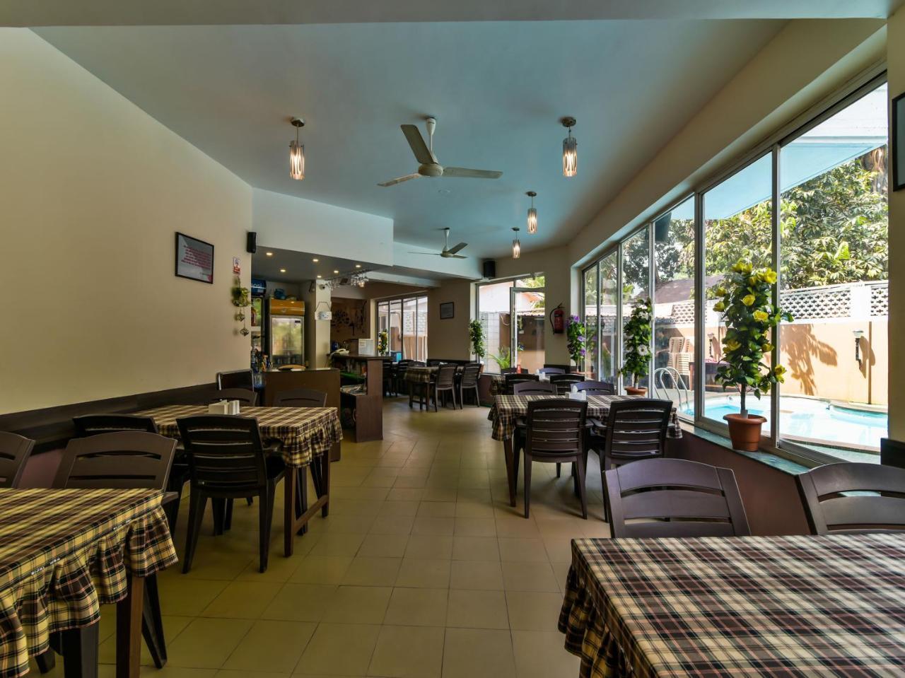 Ginger Tree Resort At The Beach Candolim Exterior photo